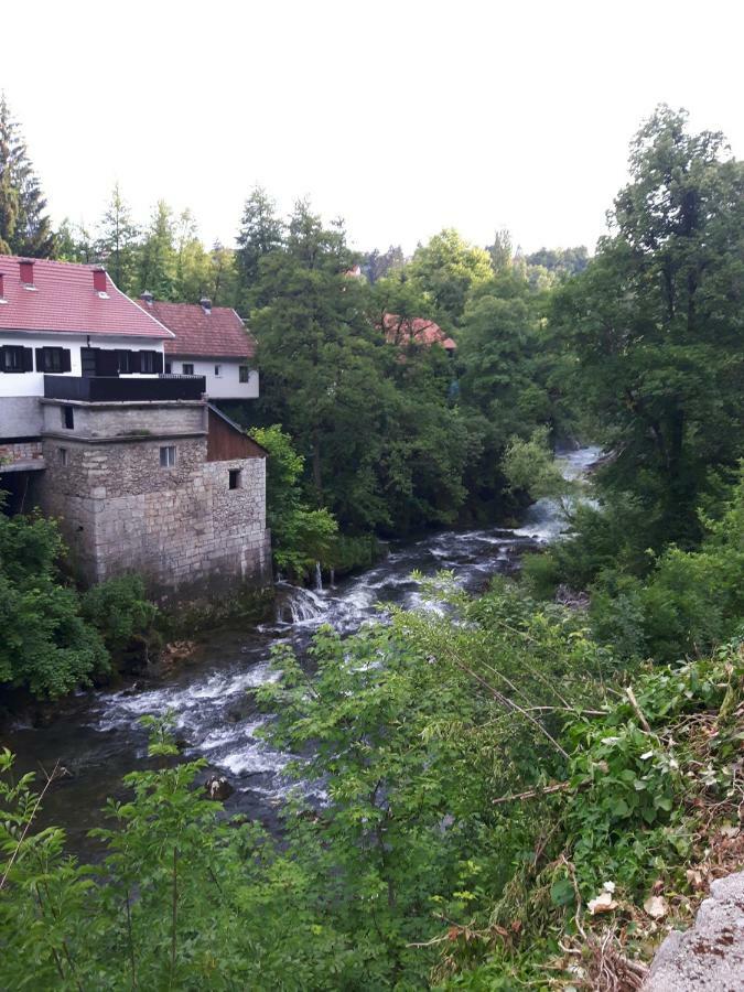 Apartman Petra & Tena Slunj Exteriér fotografie