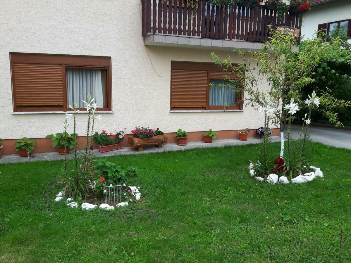 Apartman Petra & Tena Slunj Exteriér fotografie