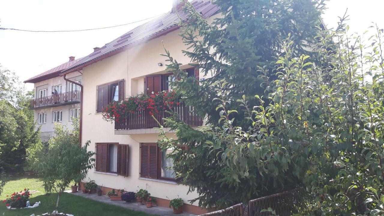 Apartman Petra & Tena Slunj Exteriér fotografie