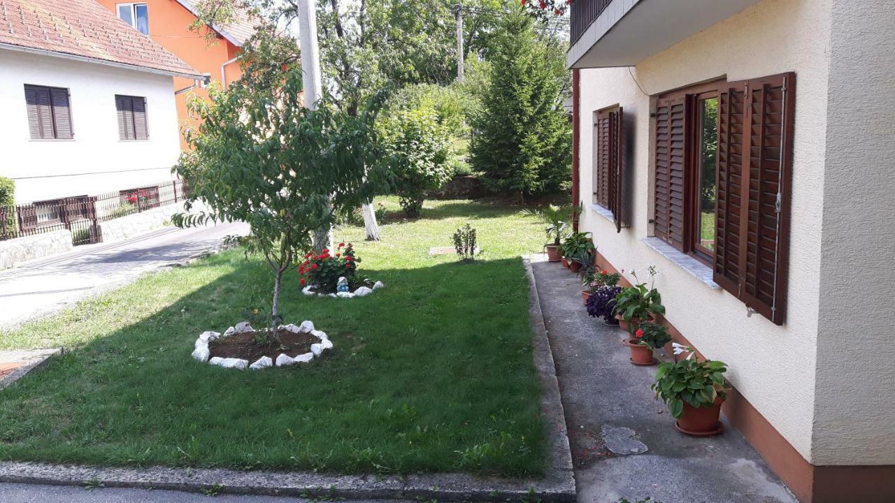Apartman Petra & Tena Slunj Exteriér fotografie