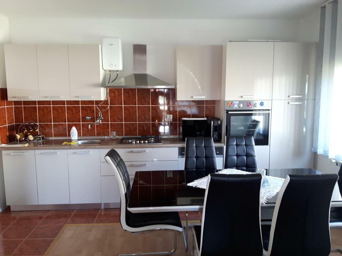 Apartman Petra & Tena Slunj Exteriér fotografie